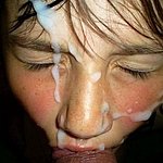 Freundin heftig voll Sperma gespritzt