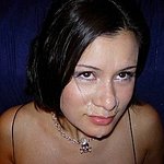Freundin hat das Gesicht voll mit Sperma